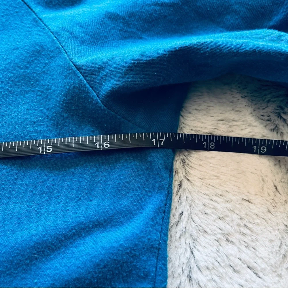 Nike hooded short sleeve blue